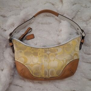 Coach Vintage Y2K Shoulder Bag In Signature Print